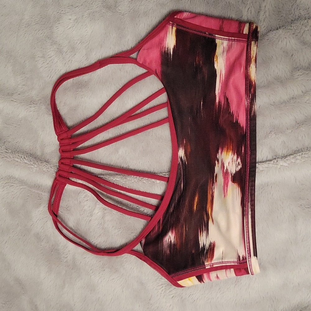 Lululemon - Lighten Up Bra - Size 6